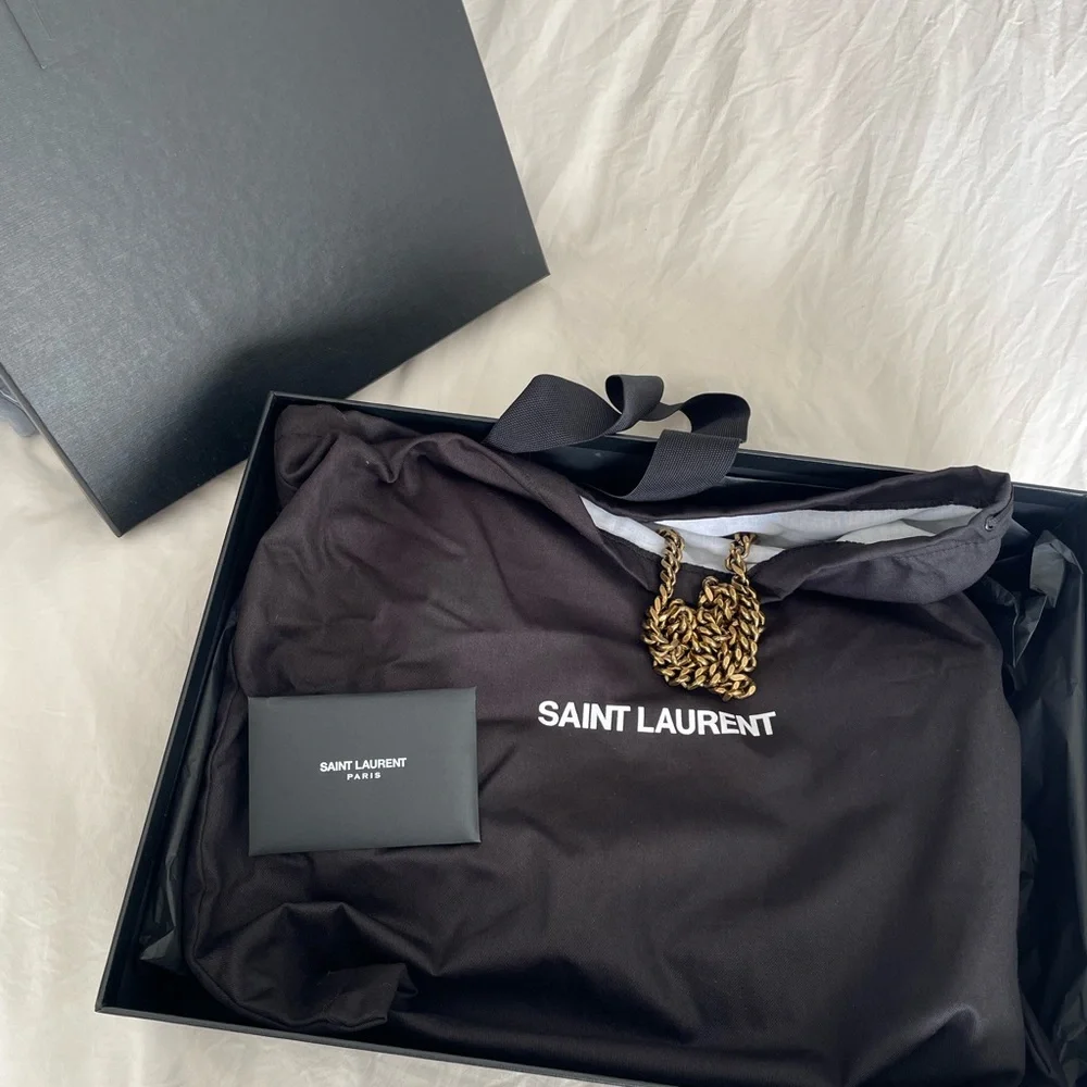 Saint Laurent Kate Medium Bag in raffia - Picture 4 of 7